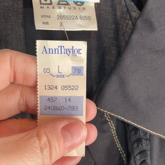 Max Studio for Ann Taylor L vintage black gauzy button down blouse nwt ruffled - Picture 10 of 10